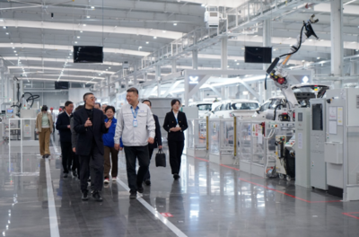 徐念沙會長一行赴上汽通用五菱調研廣告設計工作